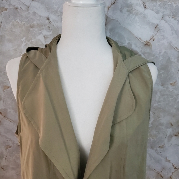 🛑SOLD🛑 Staccato Long Open Front Casual vest - Picture 2 of 11